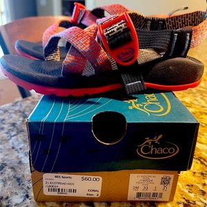Girls Chaco’s Size 2. Barely worn. Paid $60.